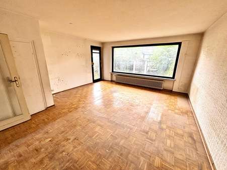 Wohnzimmer EG - Reihenmittelhaus in 30657 Hannover mit 125m² kaufen