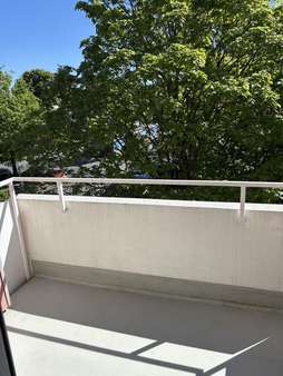 Balkon 2 Balkon 2 - Etagenwohnung in 30419 Hannover mit 88m² kaufen