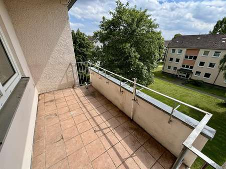 Balkon - Etagenwohnung in 30853 Langenhagen mit 61m² kaufen