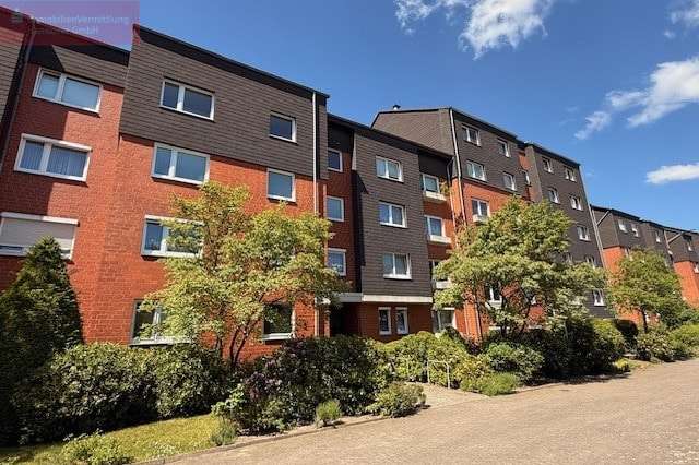 Vorderansicht - Etagenwohnung in 30659 Hannover mit 96m² kaufen
