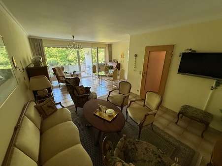 Wohnbereich - Etagenwohnung in 30659 Hannover mit 96m² kaufen