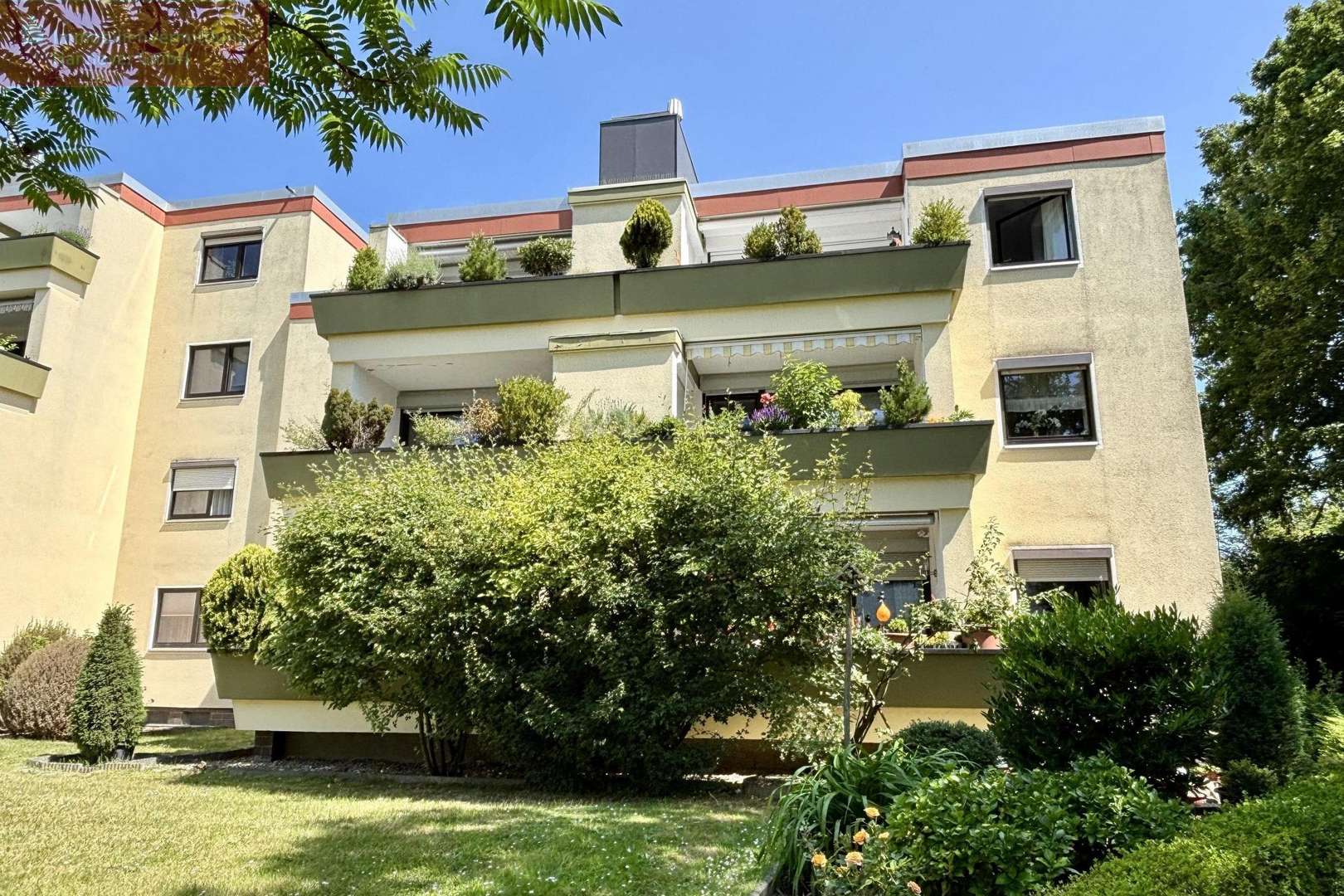 Terrassenansicht Gebäude - Etagenwohnung in 30880 Laatzen mit 84m² kaufen