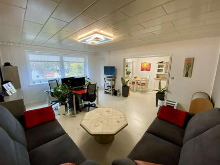 Wohn- Essbereich - Etagenwohnung in 30916 Isernhagen mit 84m² kaufen