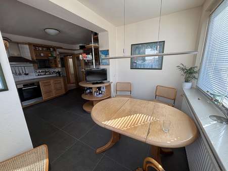 Essnische - Zweifamilienhaus in 31275 Lehrte mit 225m² kaufen