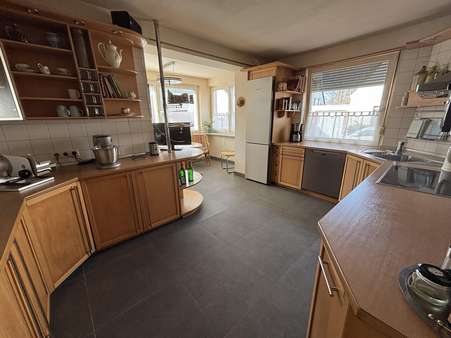 Küche - Zweifamilienhaus in 31275 Lehrte mit 225m² kaufen