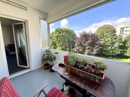 Balkon/ Loggia - Dachgeschosswohnung in 30880 Laatzen mit 73m² kaufen
