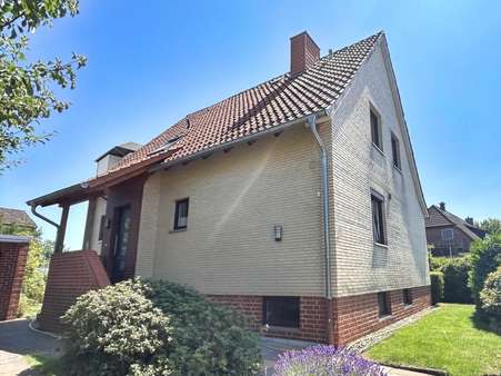 Eingangsseite - Einfamilienhaus in 31303 Burgdorf mit 107m² kaufen