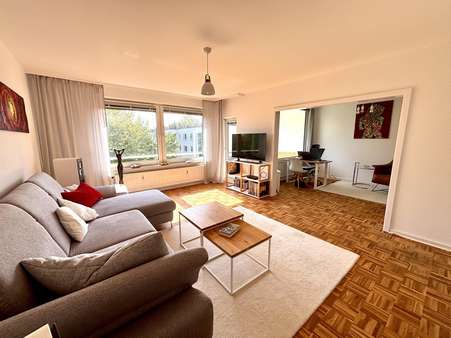 Wohnzimmer Wohnzimmer - Etagenwohnung in 30880 Laatzen mit 72m² kaufen