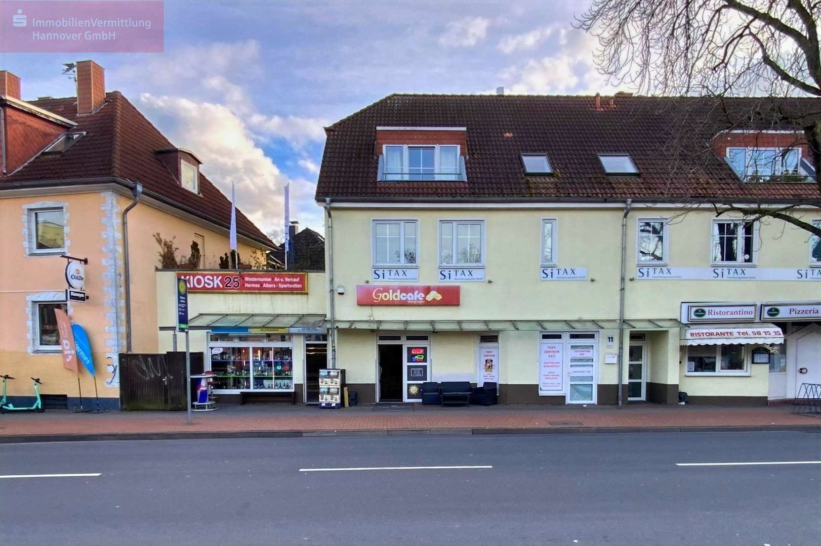 Vorderansicht - Etagenwohnung in 30629 Hannover mit 74m² kaufen
