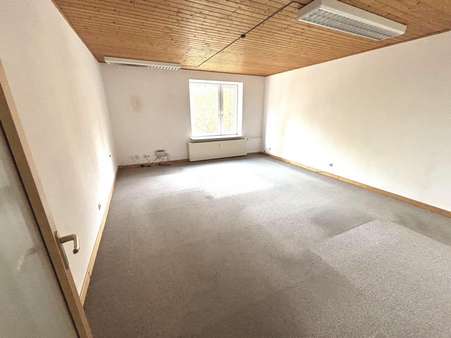 Zimmer 1 Zimmer 1 - Etagenwohnung in 30163 Hannover mit 87m² kaufen