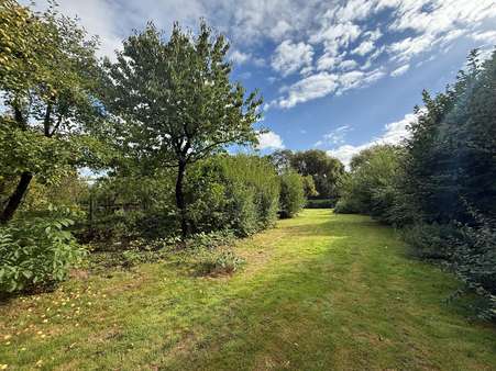 Parkähnliches Grundstück Parkähnliches Grundstück - Mehrfamilienhaus in 30419 Hannover mit 170m² kaufen
