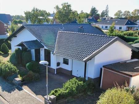 Nordosten Nordosten - Bungalow in 31311 Uetze mit 99m² kaufen