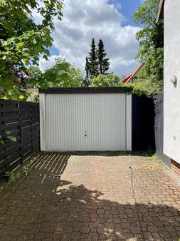 Außenansicht - Reihenendhaus in 30952 Ronnenberg mit 100m² kaufen