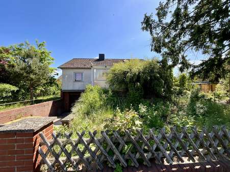 Frontansicht - Einfamilienhaus in 30938 Burgwedel mit 88m² kaufen