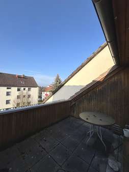 Dachterrasse - Dachgeschosswohnung in 30453 Hannover mit 120m² kaufen