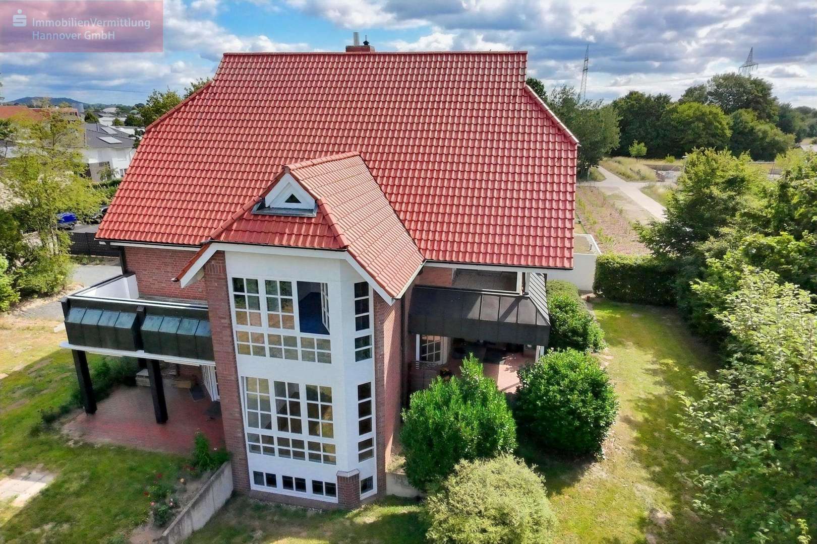 Vogelperspektive - Einfamilienhaus in 30989 Gehrden mit 274m² kaufen