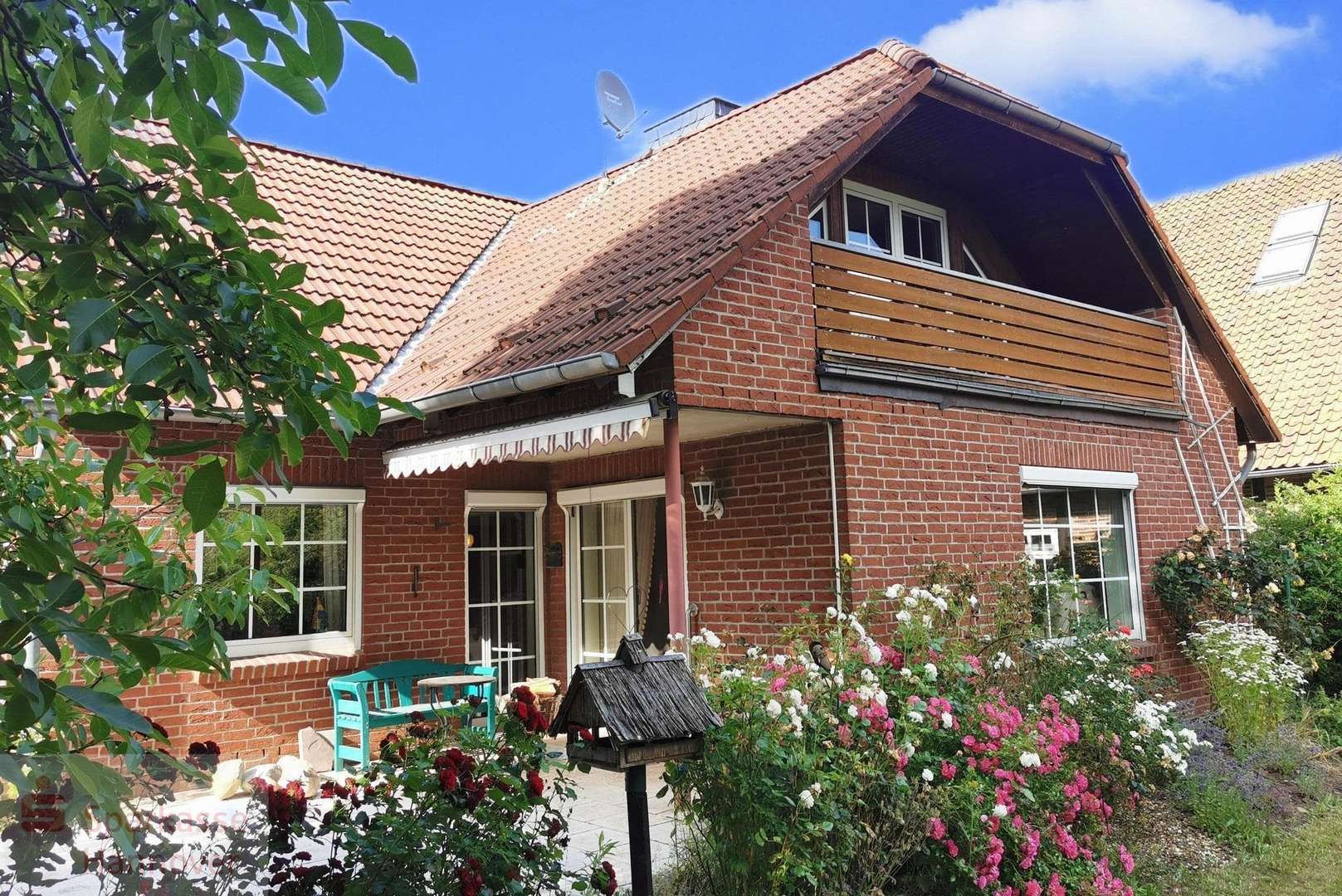 Gartenseite / Terrasse - Einfamilienhaus in 31535 Neustadt mit 192m² kaufen