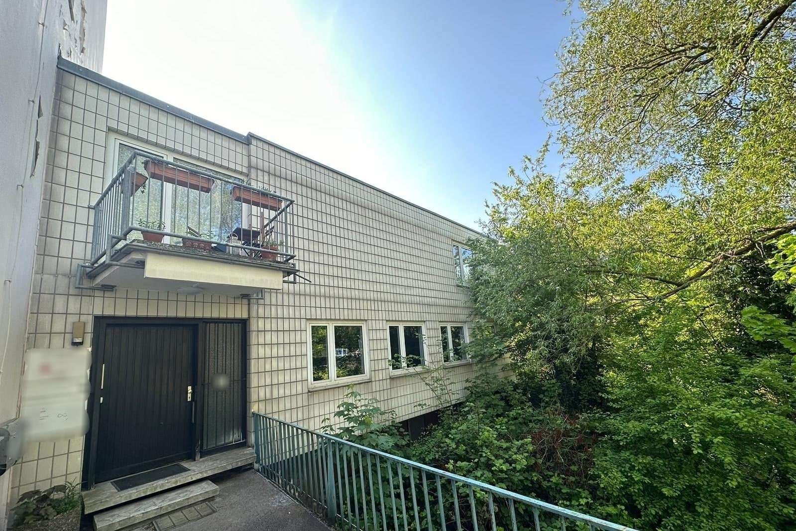 Blick auf das Haus - Bürohaus in 30167 Hannover mit 40m² günstig kaufen