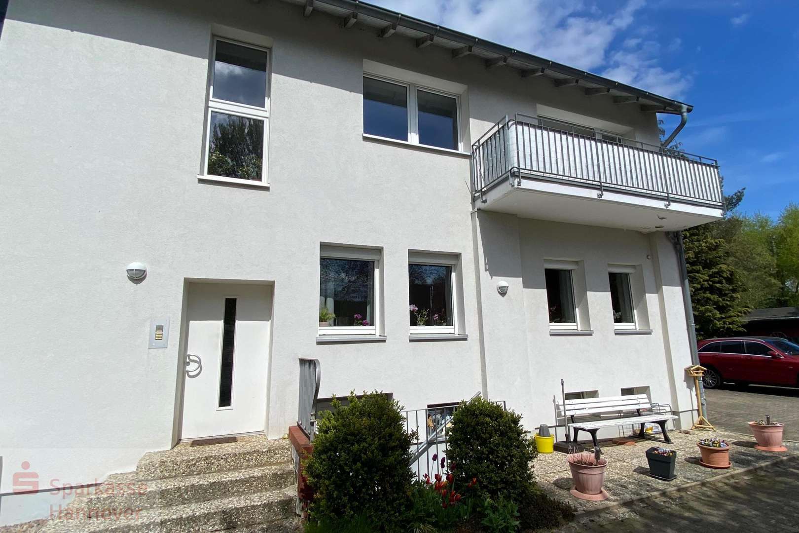 Vorderansicht - Etagenwohnung in 30974 Wennigsen mit 87m² günstig kaufen