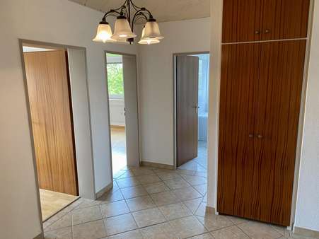 Diele - Etagenwohnung in 30952 Ronnenberg mit 85m² kaufen