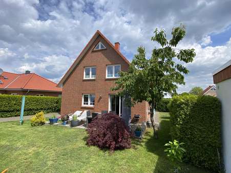 Gartenansicht - Einfamilienhaus in 30890 Barsinghausen mit 116m² günstig kaufen