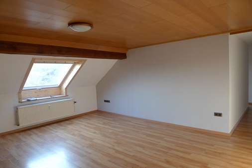 Wohnzimmer Wohnzimmer - Etagenwohnung in 30982 Pattensen mit 59m² kaufen