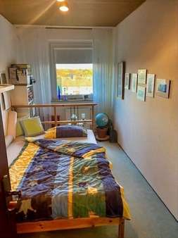 1.Kinderzimmer - Etagenwohnung in 30827 Garbsen mit 93m² kaufen