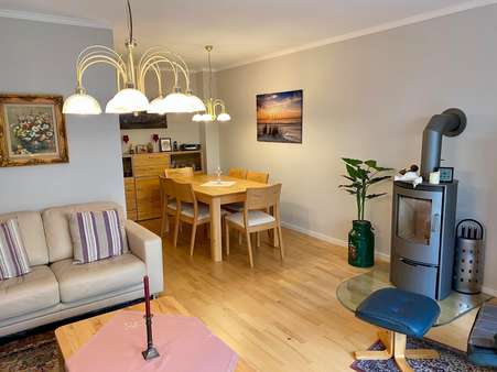 Wohnzimmer - Reihenendhaus in 30989 Gehrden mit 82m² kaufen