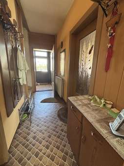 Flurbereich Flurbereich - Doppelhaushälfte in 31275 Lehrte mit 102m² kaufen