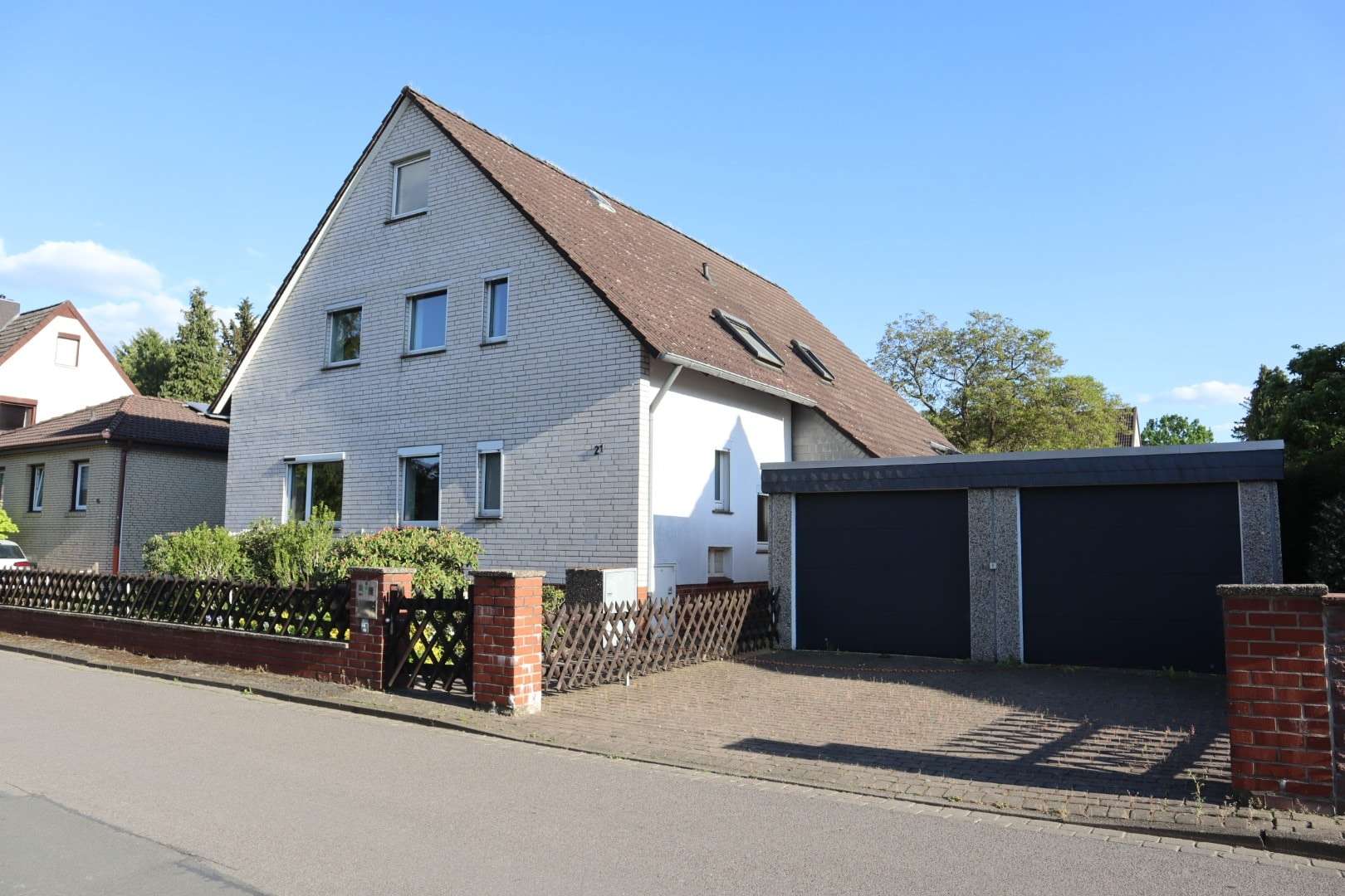 Vorderansicht - Einfamilienhaus in 30179 Hannover mit 201m² kaufen