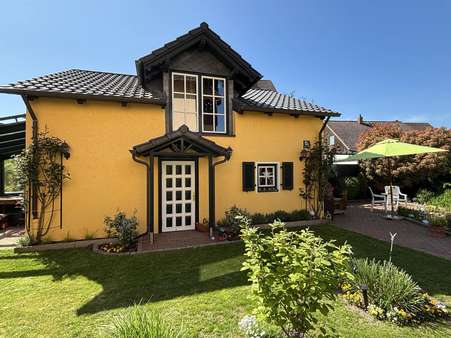 Nebengebäude - Doppelhaushälfte in 30952 Ronnenberg mit 178m² kaufen