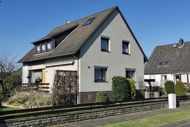 Zweifamilienhaus in 31535 Neustadt mit 135m² günstig kaufen