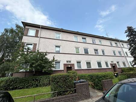 Vorderansicht - Mehrfamilienhaus in 30625 Hannover mit 874m² kaufen