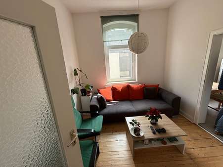 Blick Wohnung Blick Wohnung - Mehrfamilienhaus in 30459 Hannover mit 934m² als Kapitalanlage kaufen