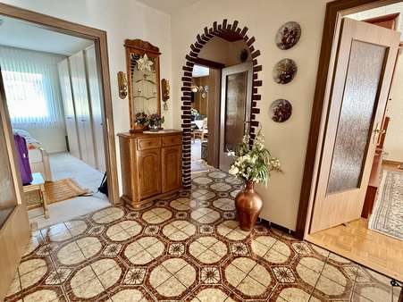 Flur Flur - Etagenwohnung in 30453 Hannover mit 80m² kaufen