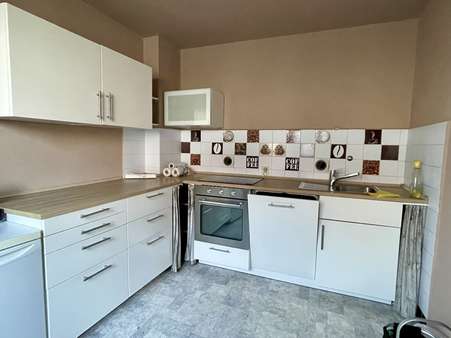 Küche Einliegerwohnung - Zweifamilienhaus in 30890 Barsinghausen mit 214m² kaufen