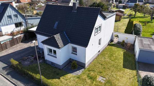 Südwestansicht - Einfamilienhaus in 30890 Barsinghausen mit 152m² kaufen