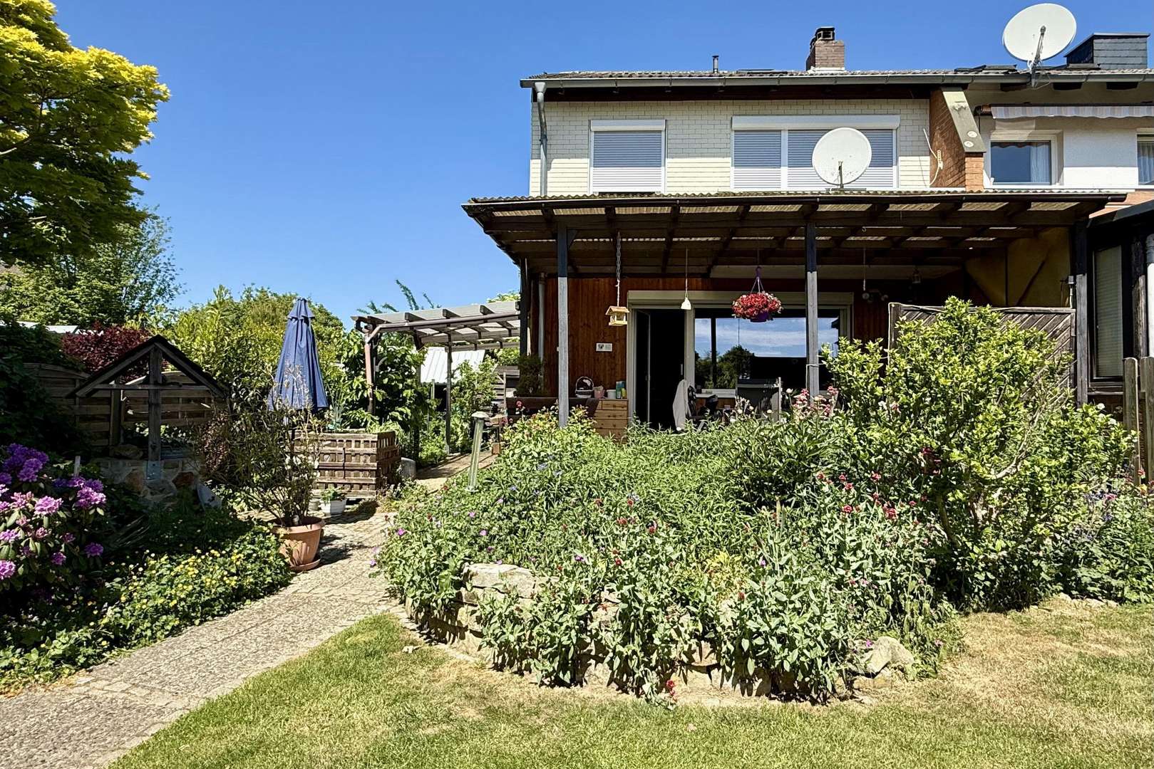 Ansicht aus dem Garten - Reihenendhaus in 30890 Barsinghausen mit 110m² kaufen