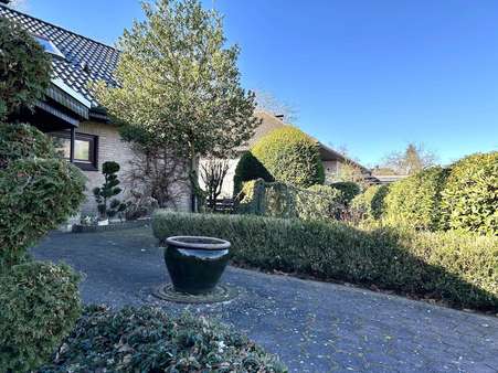 Zuwegung Hauseingang - Einfamilienhaus in 29690 Schwarmstedt mit 172m² kaufen