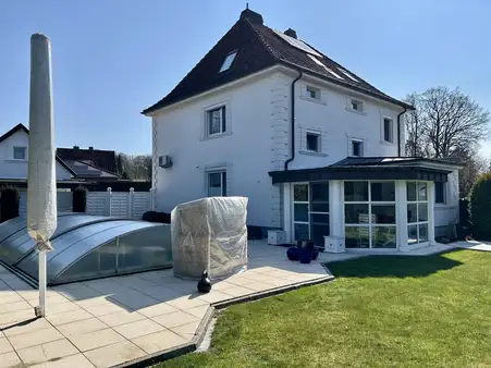 Exklusives Stadthaus mit Garage in zentraler Wohnlage von Bad Fallingbostel 