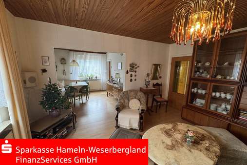 Blick vom Wohnzimmer zum Essbereich Blick vom Wohnzimmer zum Essbereich - Doppelhaushälfte in 31855 Aerzen mit 110m² kaufen