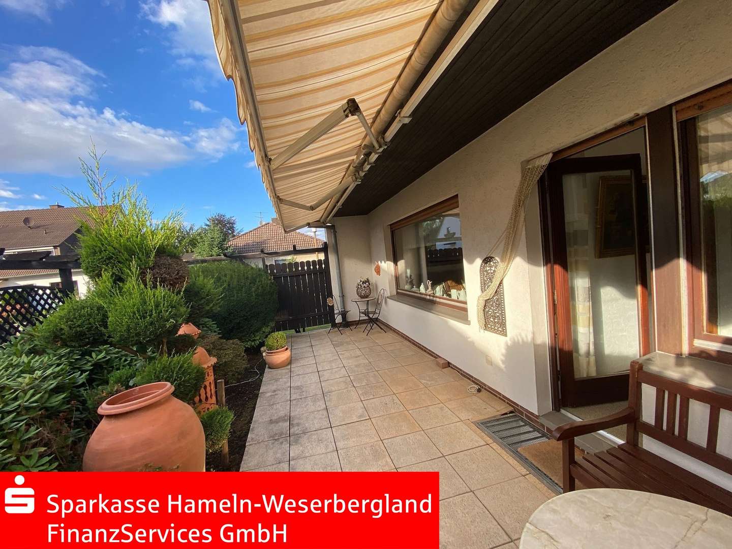Sonnige Terrasse - Bungalow in 31840 Hessisch Oldendorf mit 116m² günstig kaufen