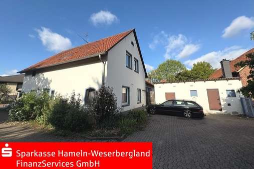 Vorderseite Vorderseite - Zweifamilienhaus in 31860 Emmerthal mit 253m² kaufen