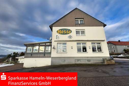 Ansicht vom Parkplatz - Gastronomie in 31787 Hameln mit 247m² als Kapitalanlage kaufen