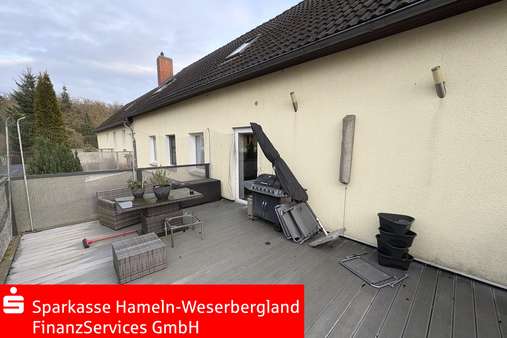 Balkon Wohnung Vorderhaus Balkon Wohnung Vorderhaus - Mehrfamilienhaus in 31840 Hessisch Oldendorf mit 360m² als Kapitalanlage kaufen