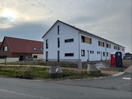 null - Reihenendhaus in 31840 Hessisch Oldendorf mit 136m² kaufen