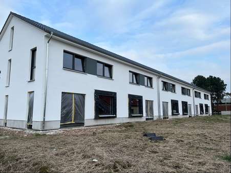 null - Reihenendhaus in 31840 Hessisch Oldendorf mit 136m² kaufen