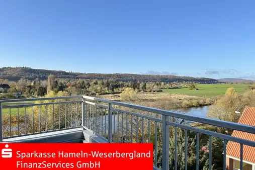 Fernsicht mit XXL-Terrasse direkt an der Weser