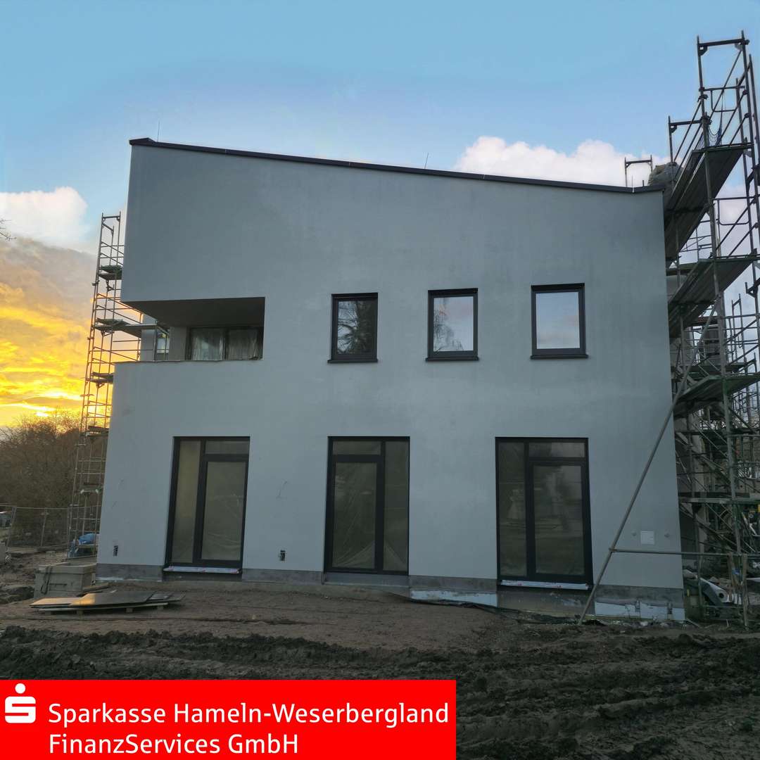 Außenbereich - Dachgeschosswohnung in 31848 Bad Münder mit 77m² mieten