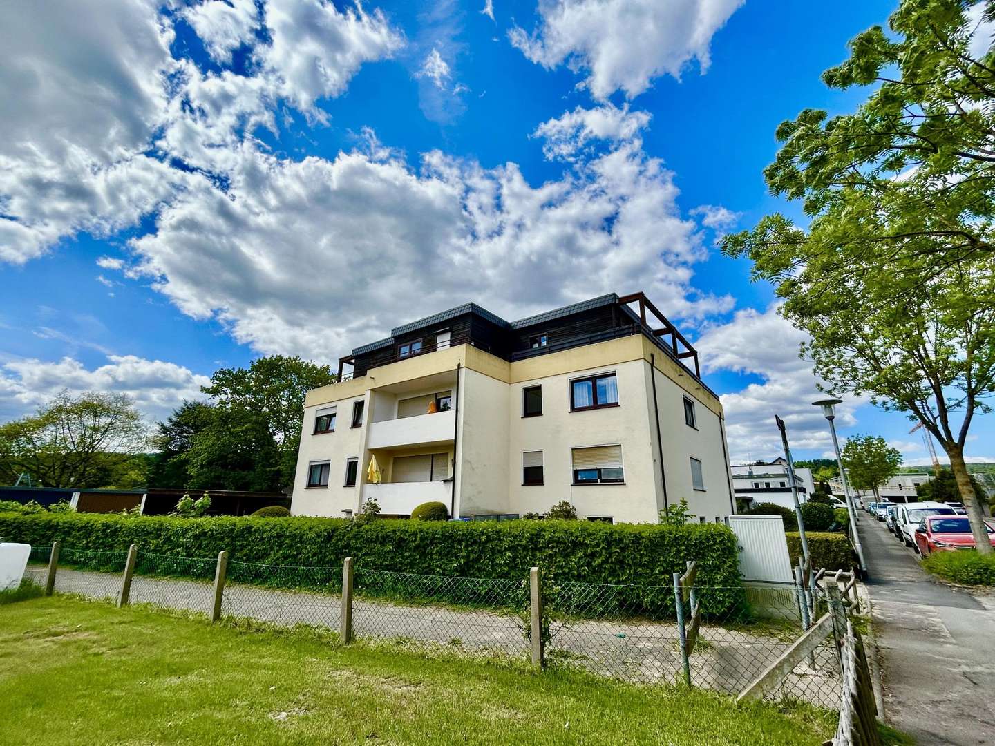 Außenansicht - Erdgeschosswohnung in 31812 Bad Pyrmont mit 76m² kaufen